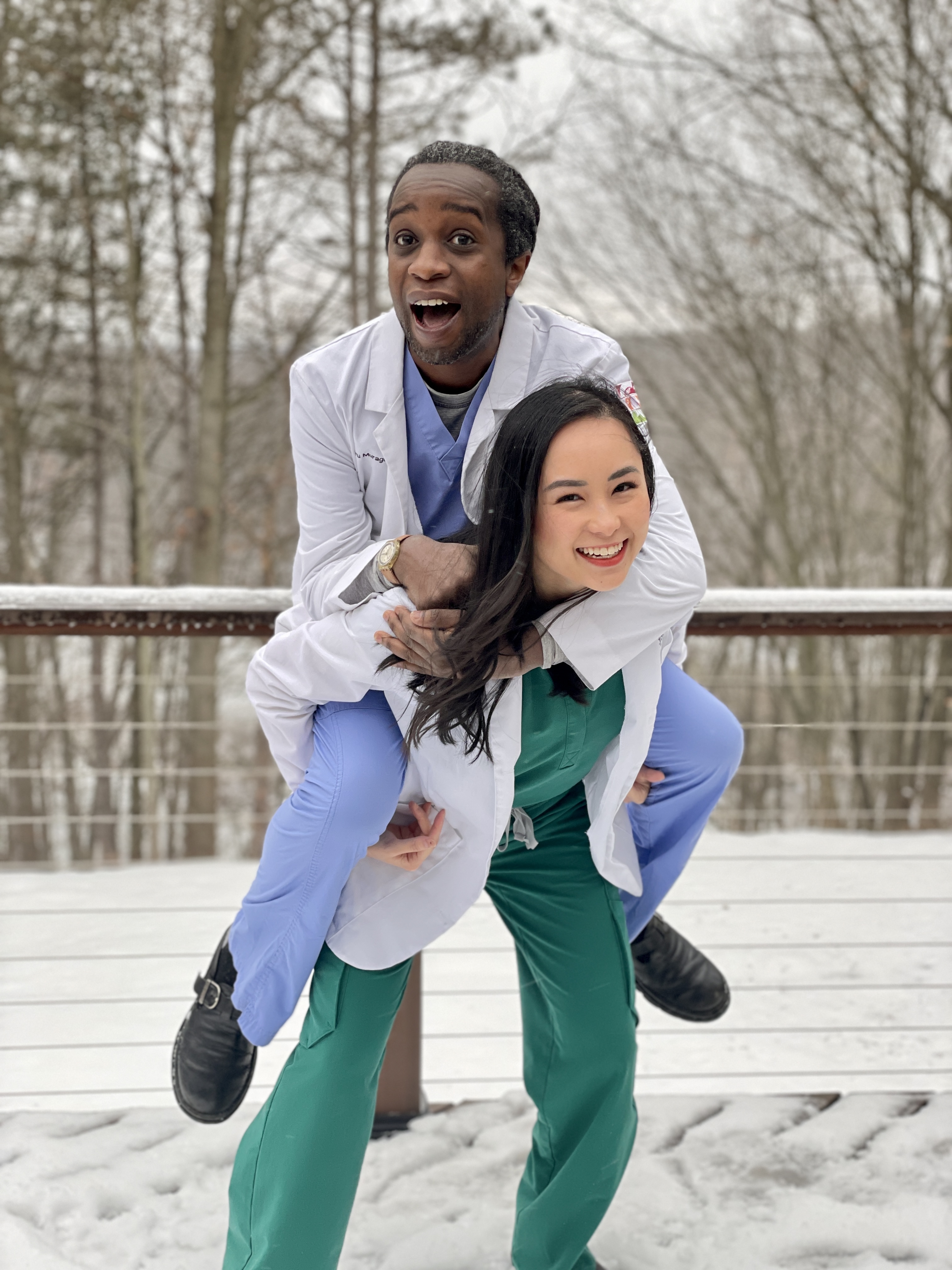 4th year medical student Julie Ngo and 3rd year medical Njeru Muraguri